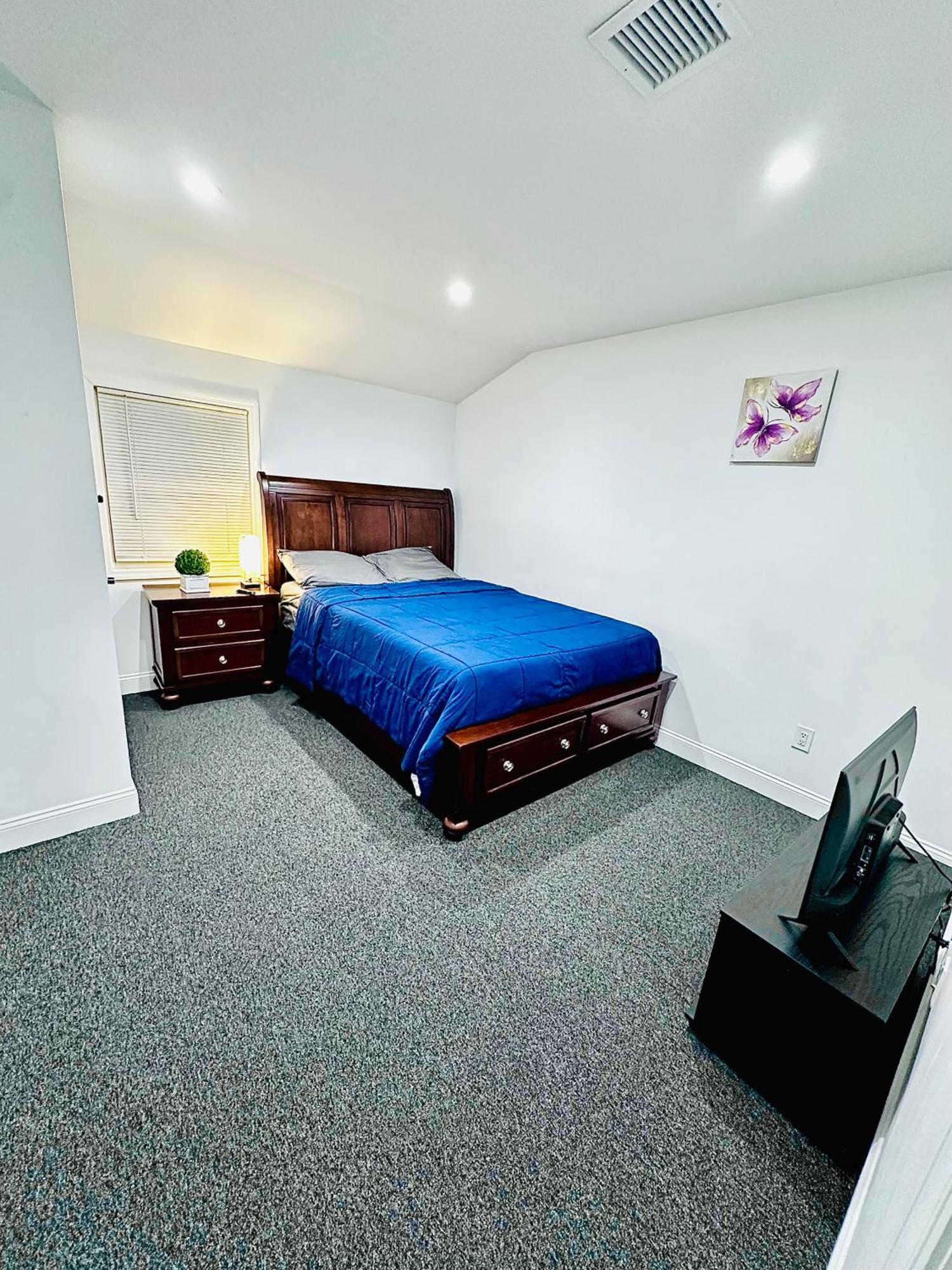 Top Class Room Near Jfk New York Exterior photo